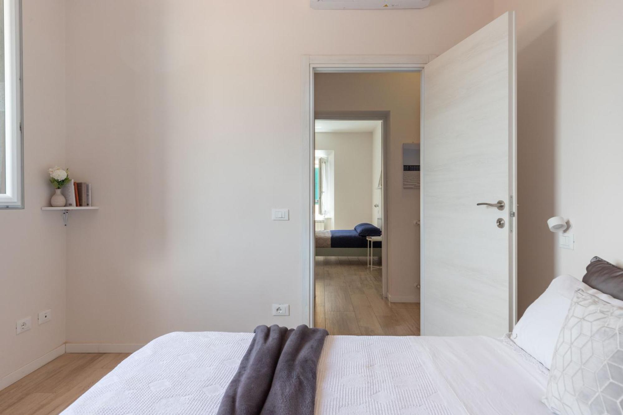 Appartement Abbraccio Di Mare- Relax Vicino Al Porto à Livourne Extérieur photo