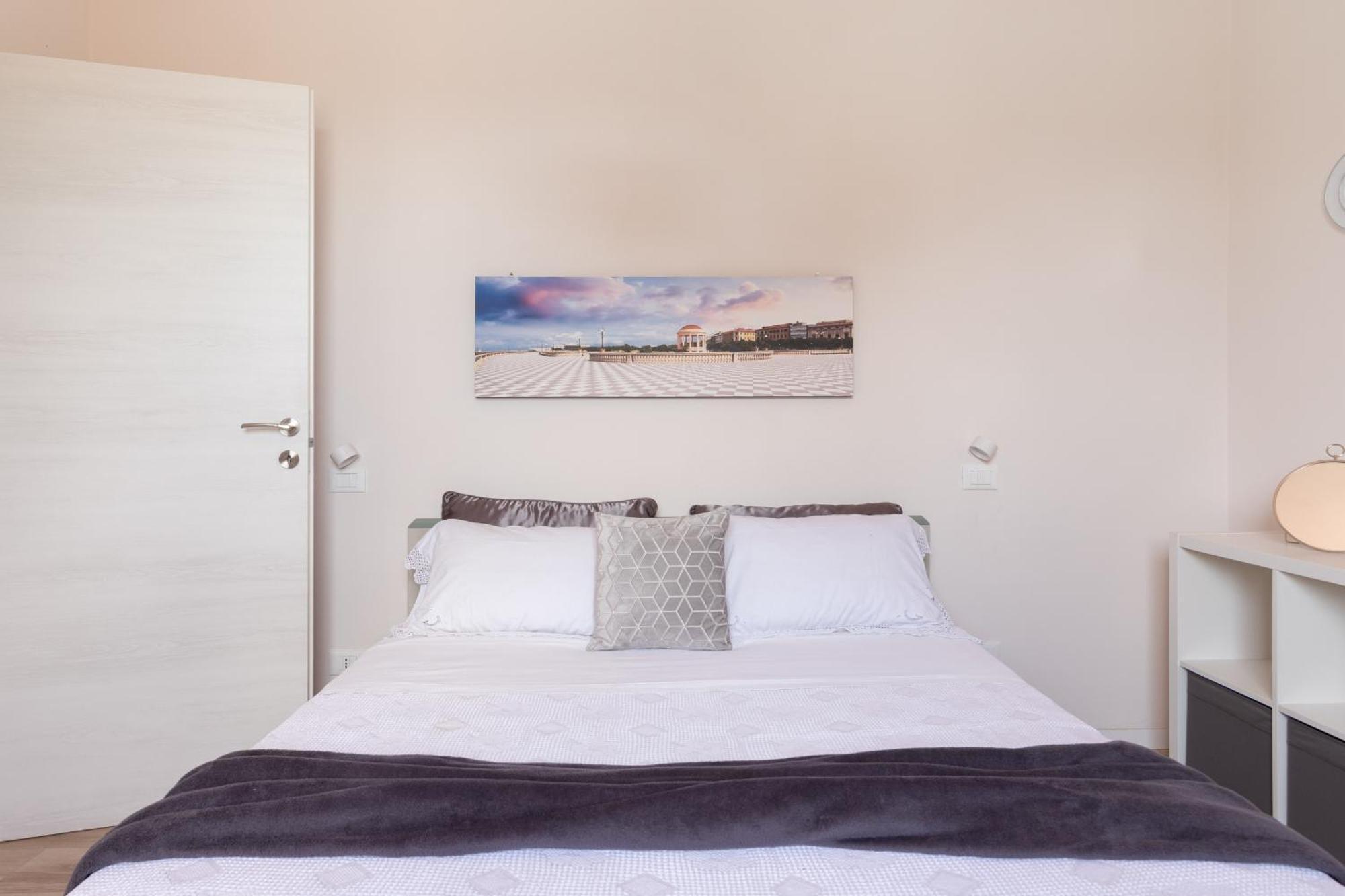 Appartement Abbraccio Di Mare- Relax Vicino Al Porto à Livourne Extérieur photo